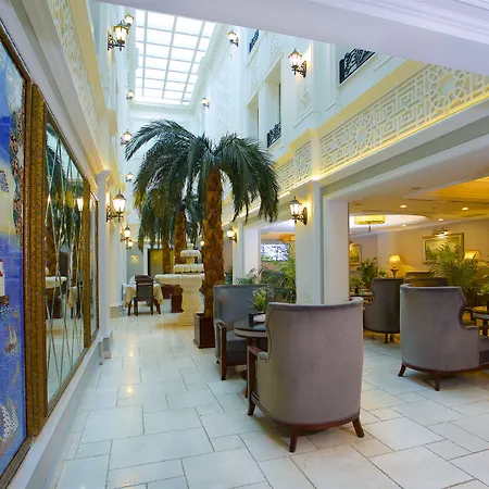 Emporium Hotel