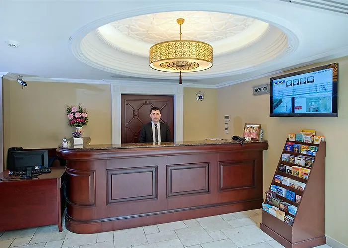 Emporium Отель 3*