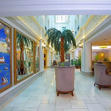 Hotel Emporium