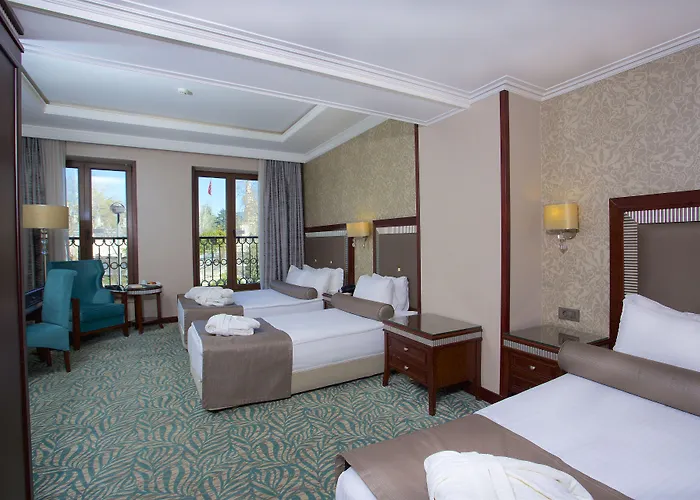 Emporium 3* Стамбул