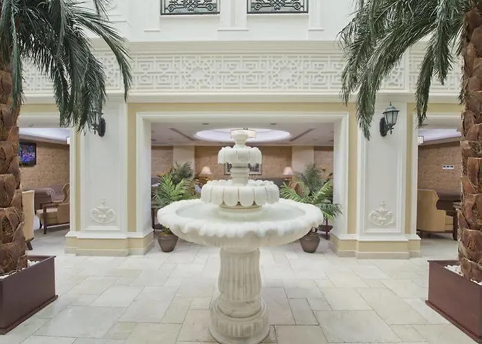 Emporium Отель 3*